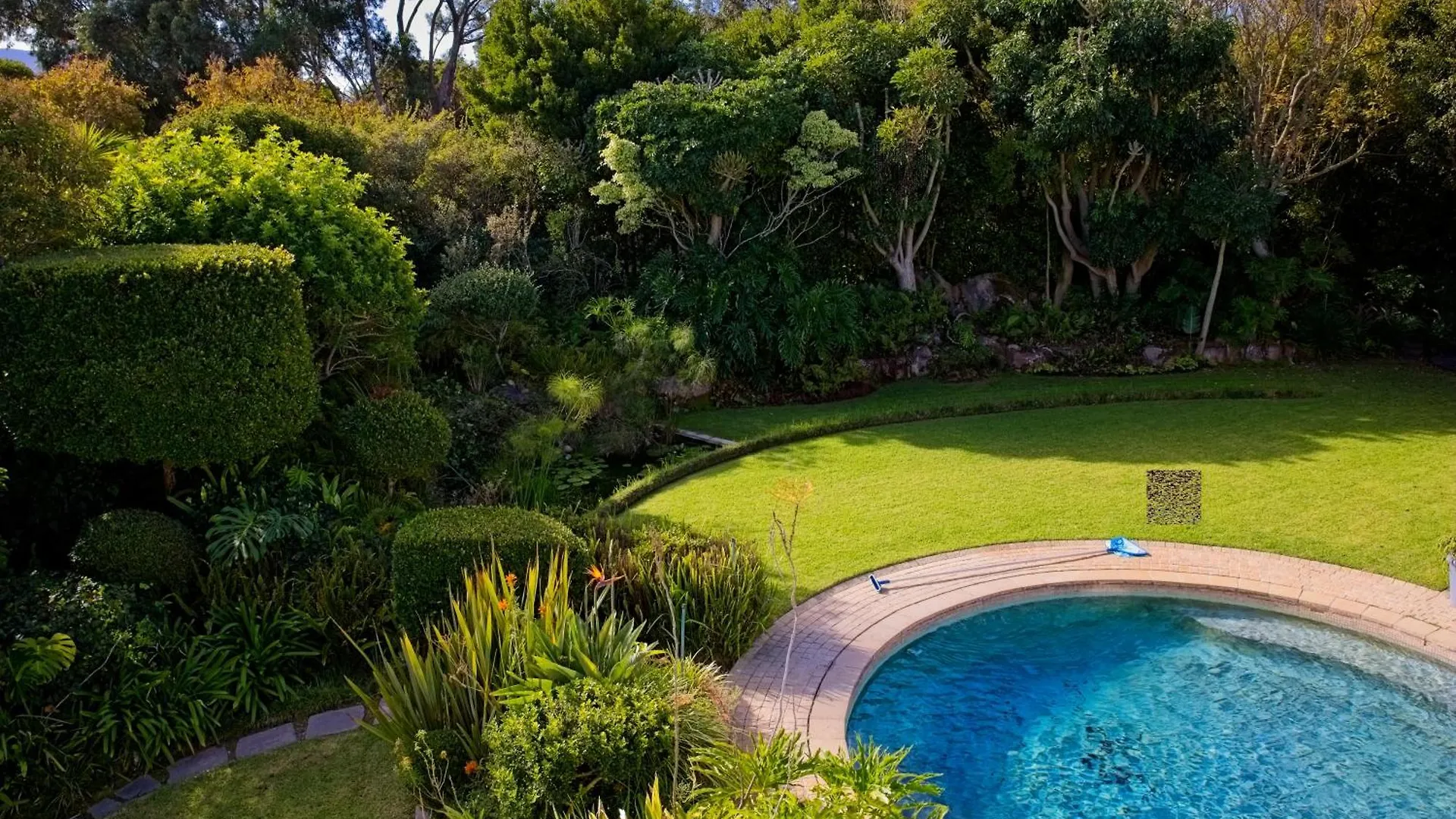 Constantiaberg Eco-Villa Cape Town Guest house