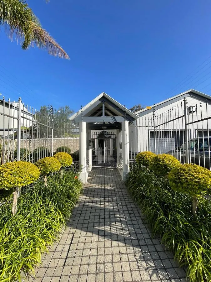 Constantiaberg Eco-Villa Cape Town
